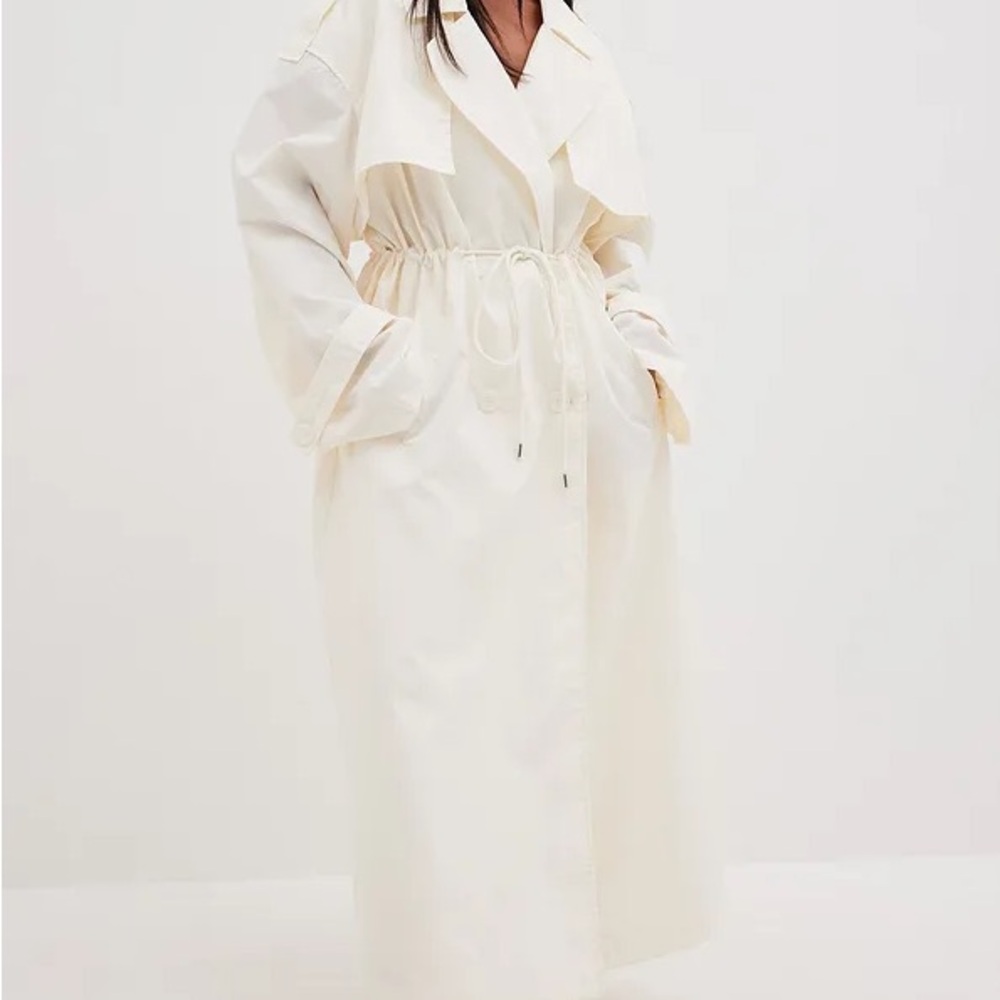 🔖 NWT NA-KD Oversized Nylon Trench 🔖 - Picture 3 of 12